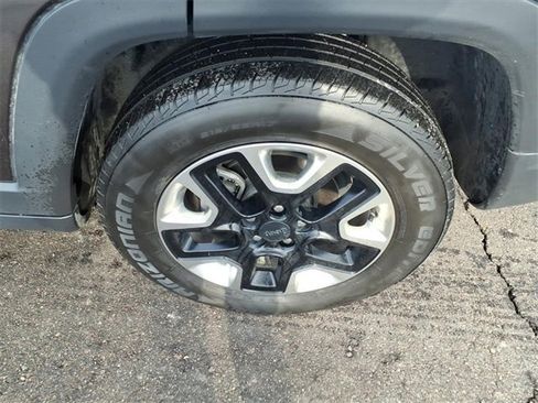 Used 2017 Jeep Compass Trailhawk w/ Navigation Group image 7