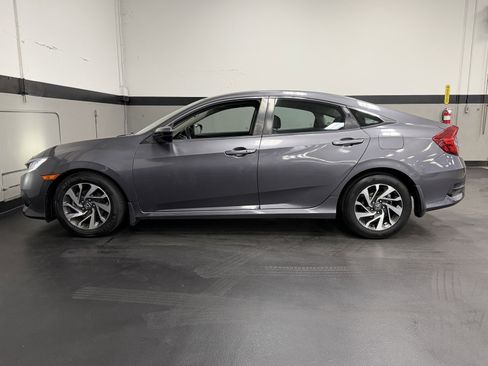 Used 2016 Honda Civic EX image 10