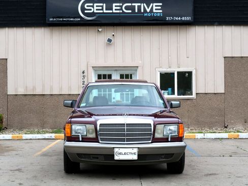 Used 1987 Mercedes-Benz 420 SEL image 2