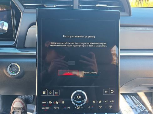 New 2026 GMC Terrain Elevation w/ Elevation Premium Package image 20