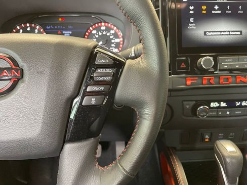 Certified 2025 Nissan Frontier Pro-X RWD image 15