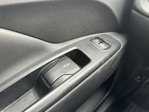 Used 2022 RAM ProMaster City Wagon image 16