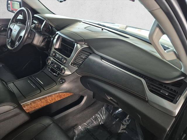 Used 2020 Chevrolet Suburban Premier RWD image 23