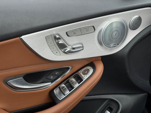 Used 2021 Mercedes-Benz C 300 4MATIC Cabriolet image 34