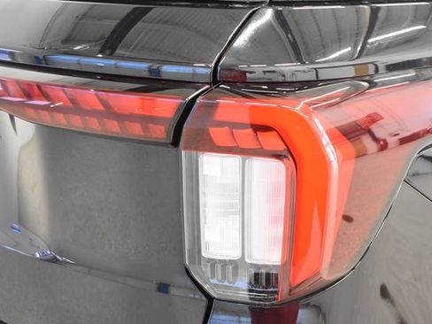 Used 2026 Ford Explorer ST w/ Sun And Sound Package AWD/4WD image 12
