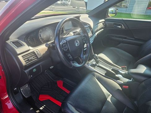 Used 2017 Honda Accord Sport Special Edition image 11
