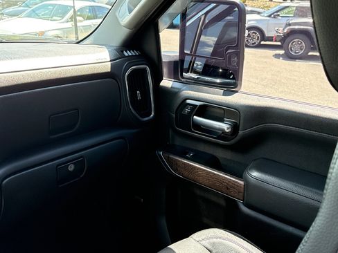 Used 2022 GMC Sierra 2500 Denali w/ Technology Package AWD/4WD image 27