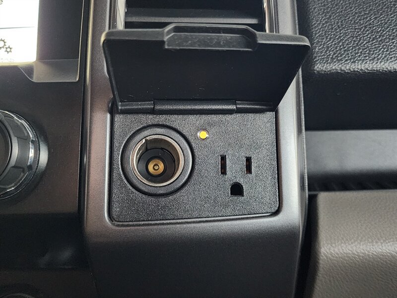 Used 2016 Ford F150 XLT w/ Equipment Group 302A Luxury AWD/4WD image 48