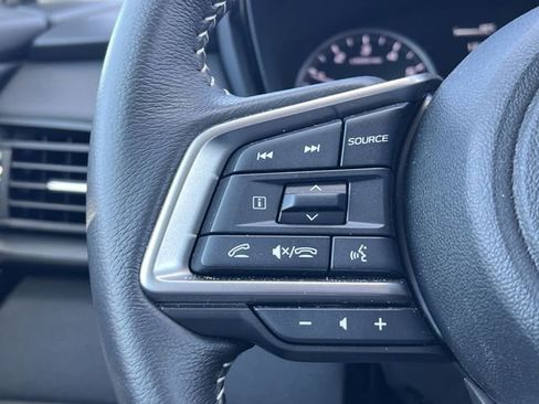 Certified 2025 Subaru Outback Premium w/ Popular Package #1A image 19