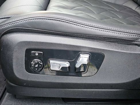 Used 2024 BMW X5 xDrive40i image 24