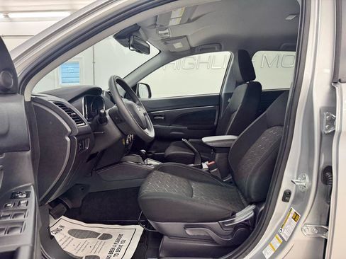 Used 2026 Mitsubishi Outlander Sport AWD image 10