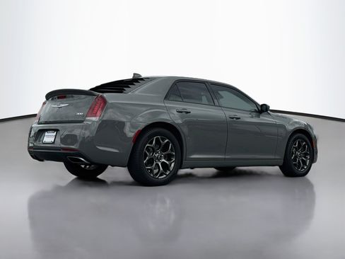 Used 2017 Chrysler 300 S AWD/4WD image 2