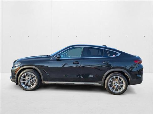 Certified 2023 BMW X6 xDrive40i w/ Premium Package image 9