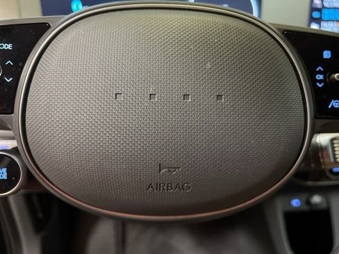 Used 2024 Hyundai Ioniq 5 SEL RWD image 40