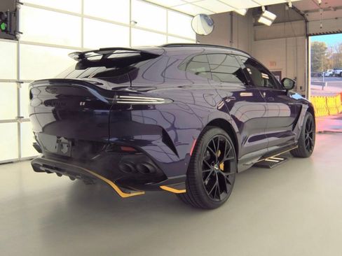 Used 2024 Aston Martin DBX 707 AWD/4WD image 2