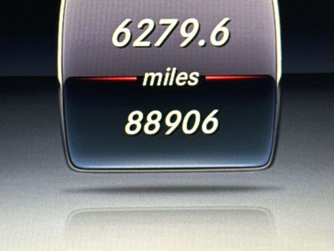 Used 2017 Mercedes-Benz S 550 4MATIC Coupe image 18