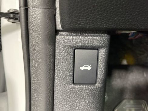 New 2025 Honda Accord Sport image 38