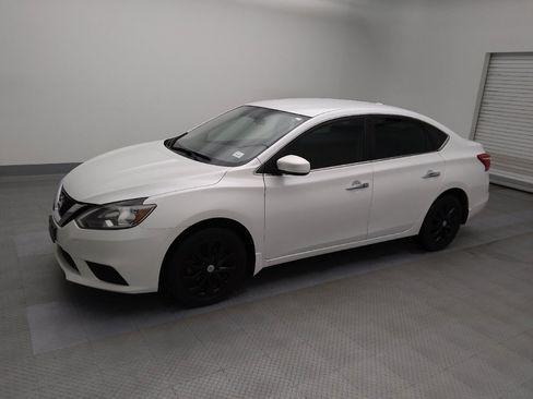 Used 2019 Nissan Sentra SV w/ All Weather Package image 2