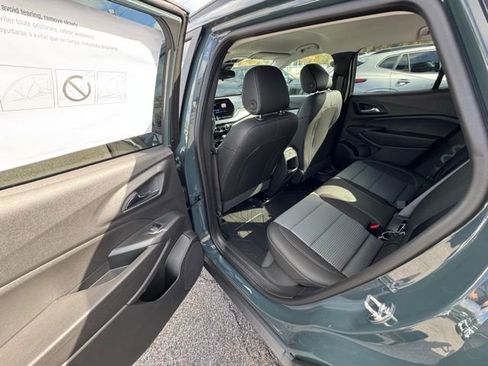 New 2026 Chevrolet Trax LT w/ Driver Confidence Package image 17