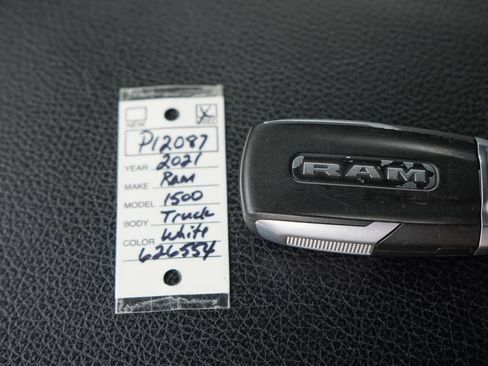 Used 2021 RAM 1500 Big Horn AWD/4WD image 37
