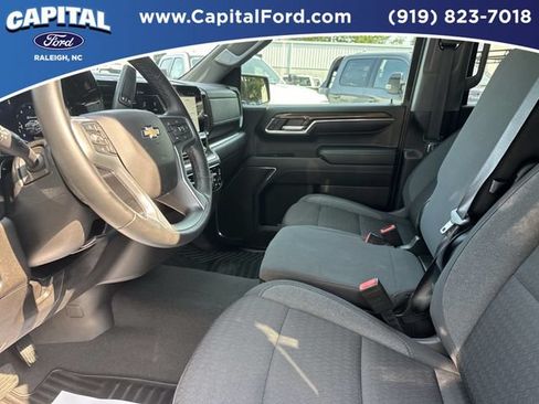 Used 2024 Chevrolet Silverado 1500 LT AWD/4WD image 19