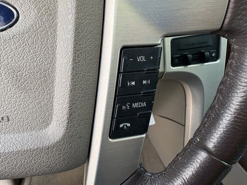 Used 2010 Ford F150 Platinum image 14