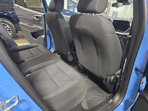 Used 2024 Chevrolet Trax RS w/ Driver Confidence Package FWD image 13