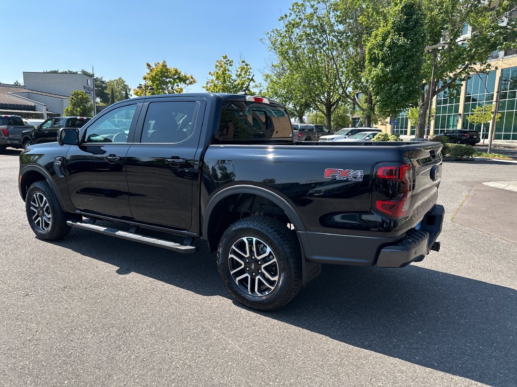 New 2026 Ford Ranger Lariat w/ FX4 Off-Road Package AWD/4WD image 4