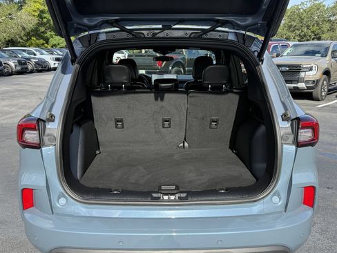 Used 2023 Ford Escape ST-Line w/ Tech Pack #1 FWD image 13