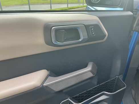 Used 2023 Ford Bronco Wildtrak AWD/4WD image 16