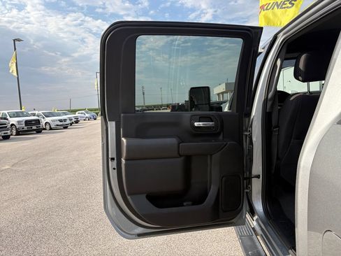 Used 2025 Chevrolet Silverado 2500 Custom w/ Custom Convenience Package AWD/4WD image 34