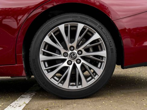 Used 2019 Lexus ES 350 w/ Premium Package image 15