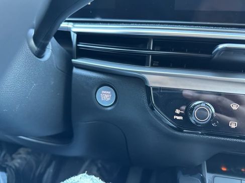 New 2026 Kia Sorento LX FWD image 37