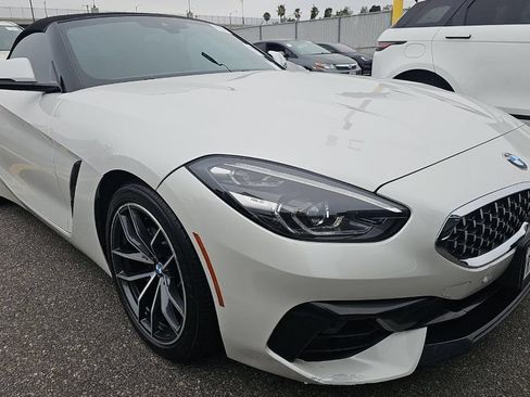 Used 2022 BMW Z4 sDrive30i w/ Driving Assistance Package RWD image 13
