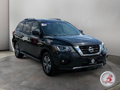 Used 2019 Nissan Pathfinder SL