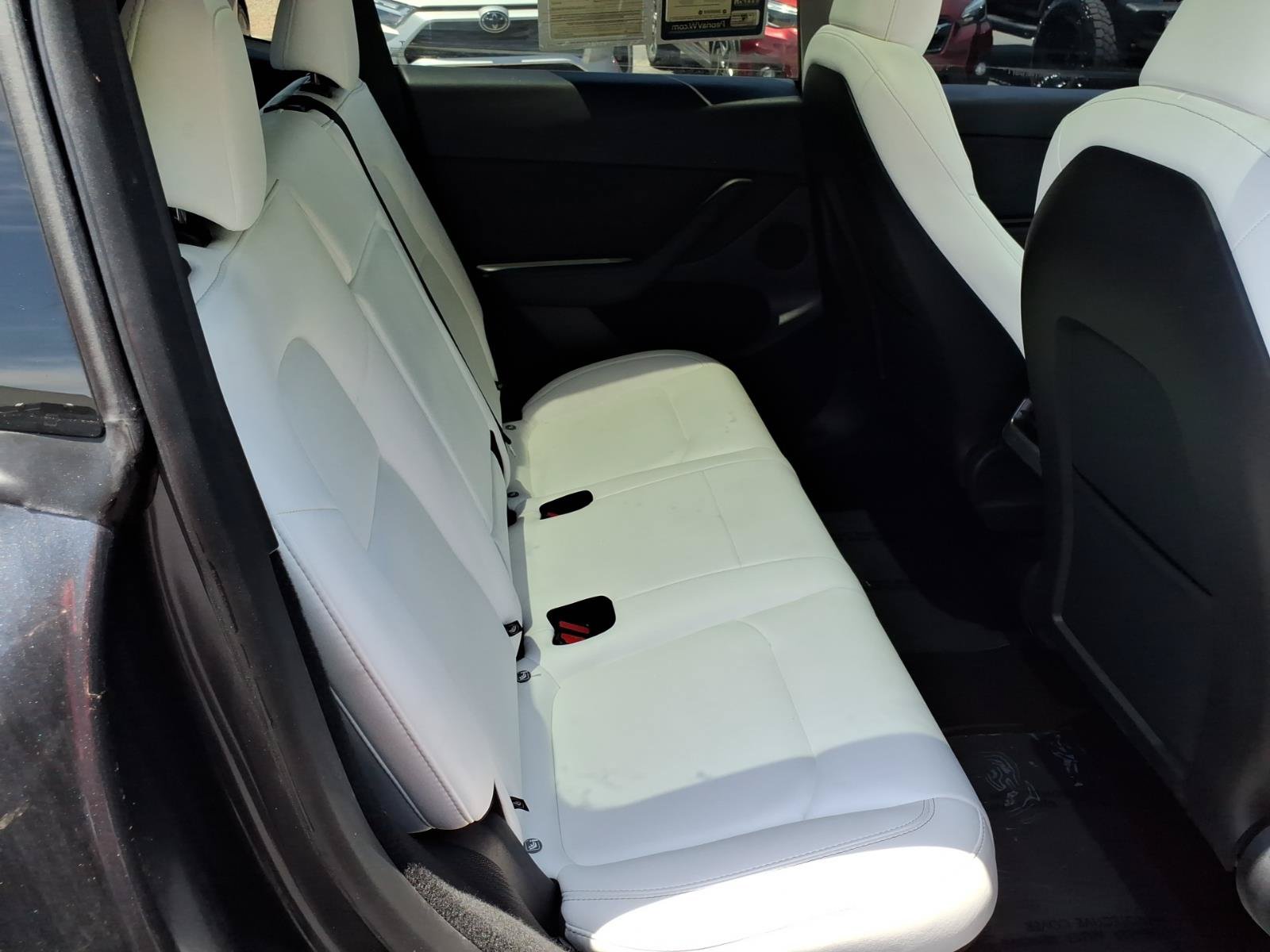 Used 2025 Tesla Model Y Long Range RWD image 14