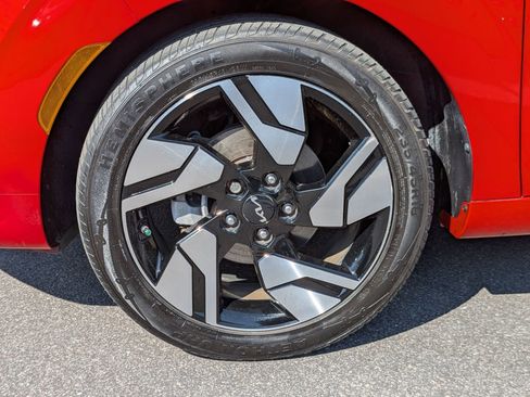 Used 2023 Kia Soul GT-Line FWD image 10
