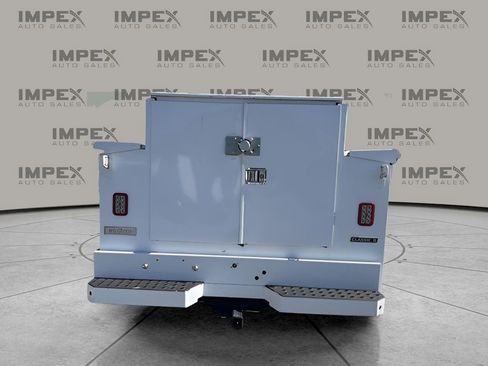 Used 2019 Ford F350 XL w/ Power Equipment Group image 7