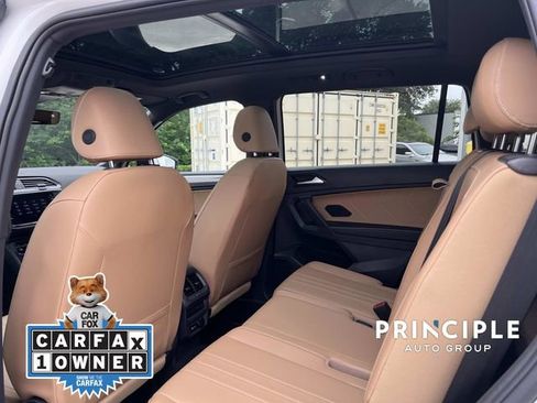 Used 2024 Volkswagen Tiguan SE R-Line image 29