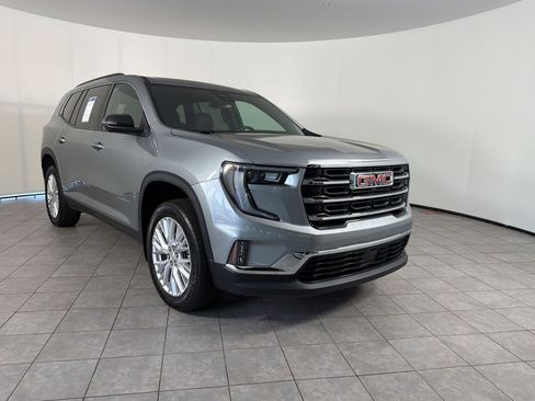 Used 2024 GMC Acadia Elevation w/ LPO, Floor Liner Package AWD/4WD image 7