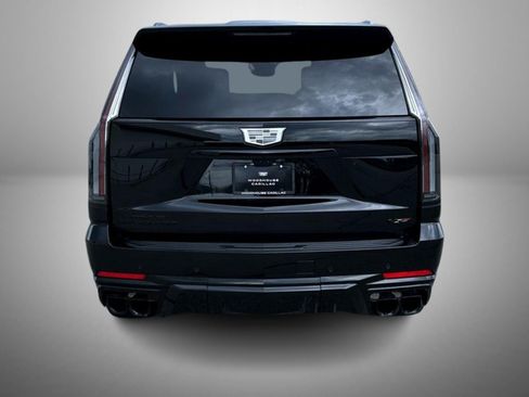 Certified 2026 Cadillac Escalade V w/ LPO, ONYX Package AWD/4WD image 6