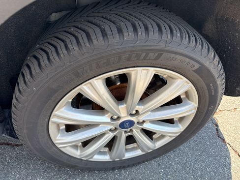 Used 2017 Ford Escape Titanium w/ Equipment Group 301A image 10