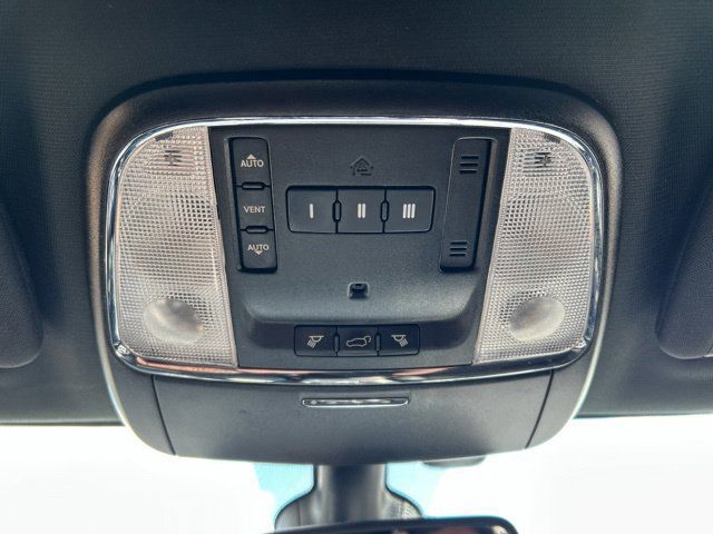 Used 2019 Jeep Grand Cherokee Altitude AWD/4WD image 48