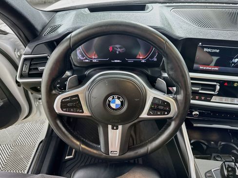 Used 2019 BMW 330i xDrive Sedan w/ M Sport Package AWD/4WD image 17