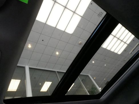 New 2025 Nissan Murano SL image 10