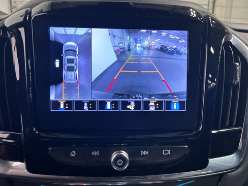 Used 2023 Chevrolet Traverse RS w/ LPO, Floor Liner Package AWD/4WD image 5