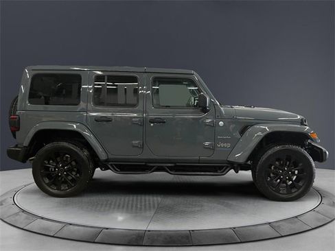 Used 2024 Jeep Wrangler Unlimited Sahara image 6