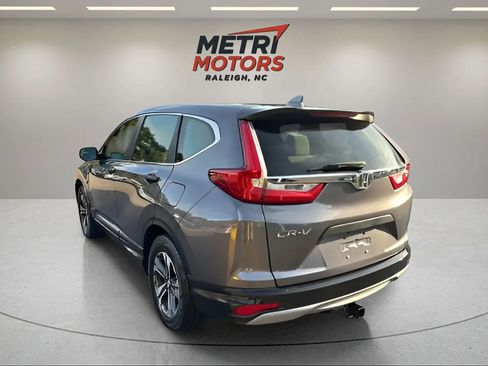 Used 2017 Honda CR-V LX image 5