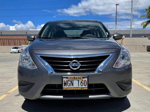 Used 2018 Nissan Versa SV image 8