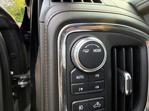 Used 2021 GMC Sierra 1500 AT4 AWD/4WD image 25